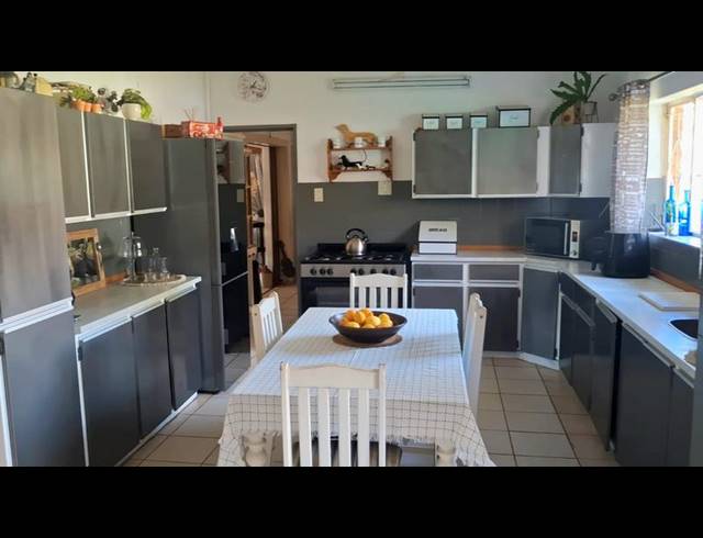 5 BEDROOM HOUSE FOR SALE IN STILFONTEIN